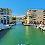 Flat With Swimming Pool 5Min From The Beach