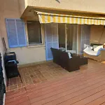 Flat With Swimming Pool 5Min From The Beach