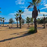 Flat With Swimming Pool 5Min From The Beach